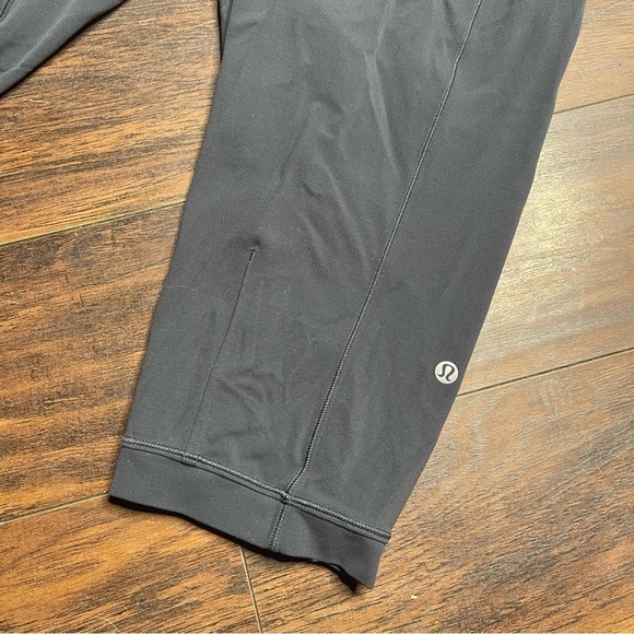 Lululemon Rejuvenate Crop 18 Pants - Picture 5 of 6
